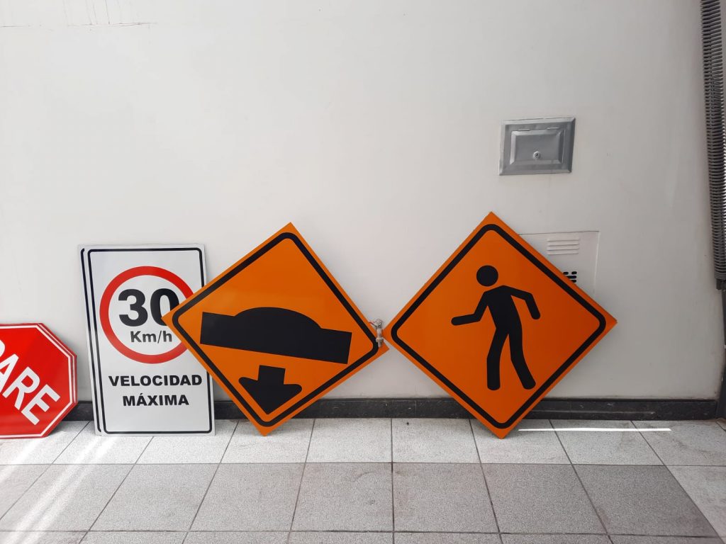 venta señalizacion vial peru