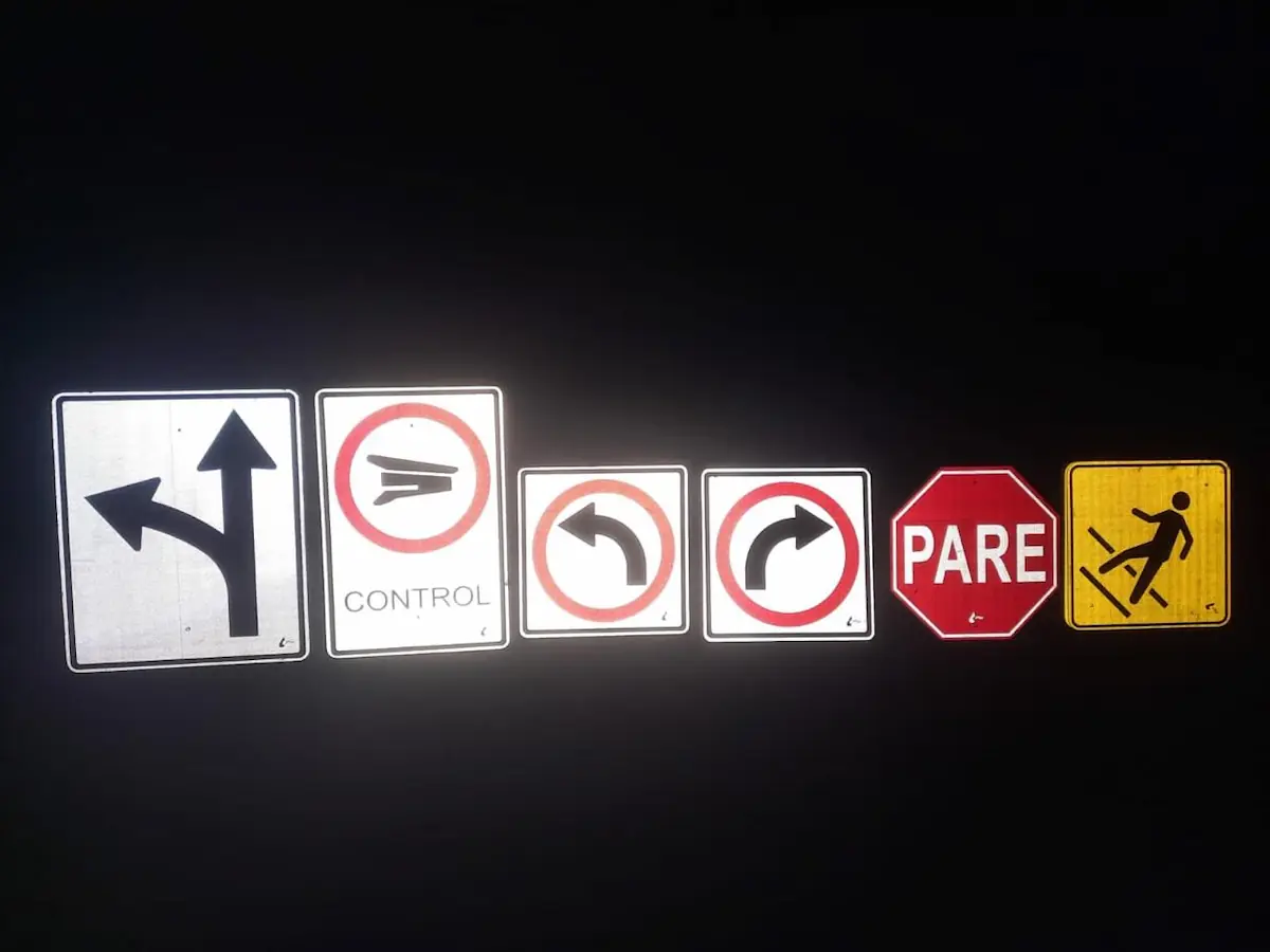 Venta de señalización vial en Perú