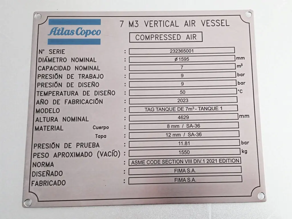 Fichas técnicas grabadas para maquinaria industrial