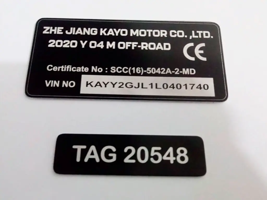 Placas grabadas en aluminio anodizado
