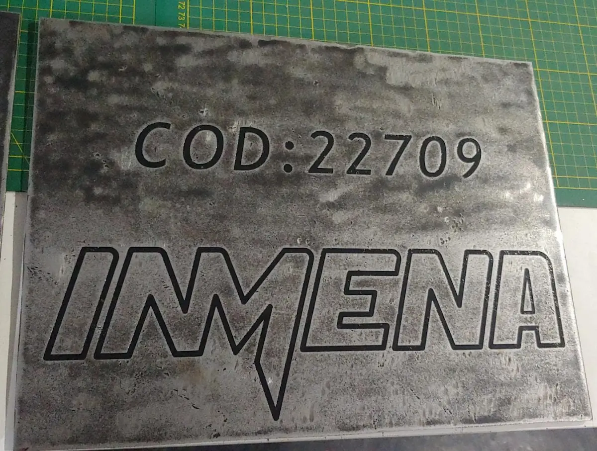 Placa de control de mando para maquinaria